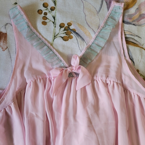 Peter Alexander Pink Nightgown - Picture 2 of 2